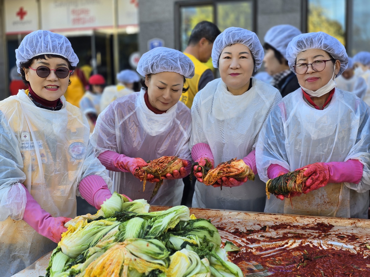 (포토) 정을 버무려 사랑을 담그는 사람들