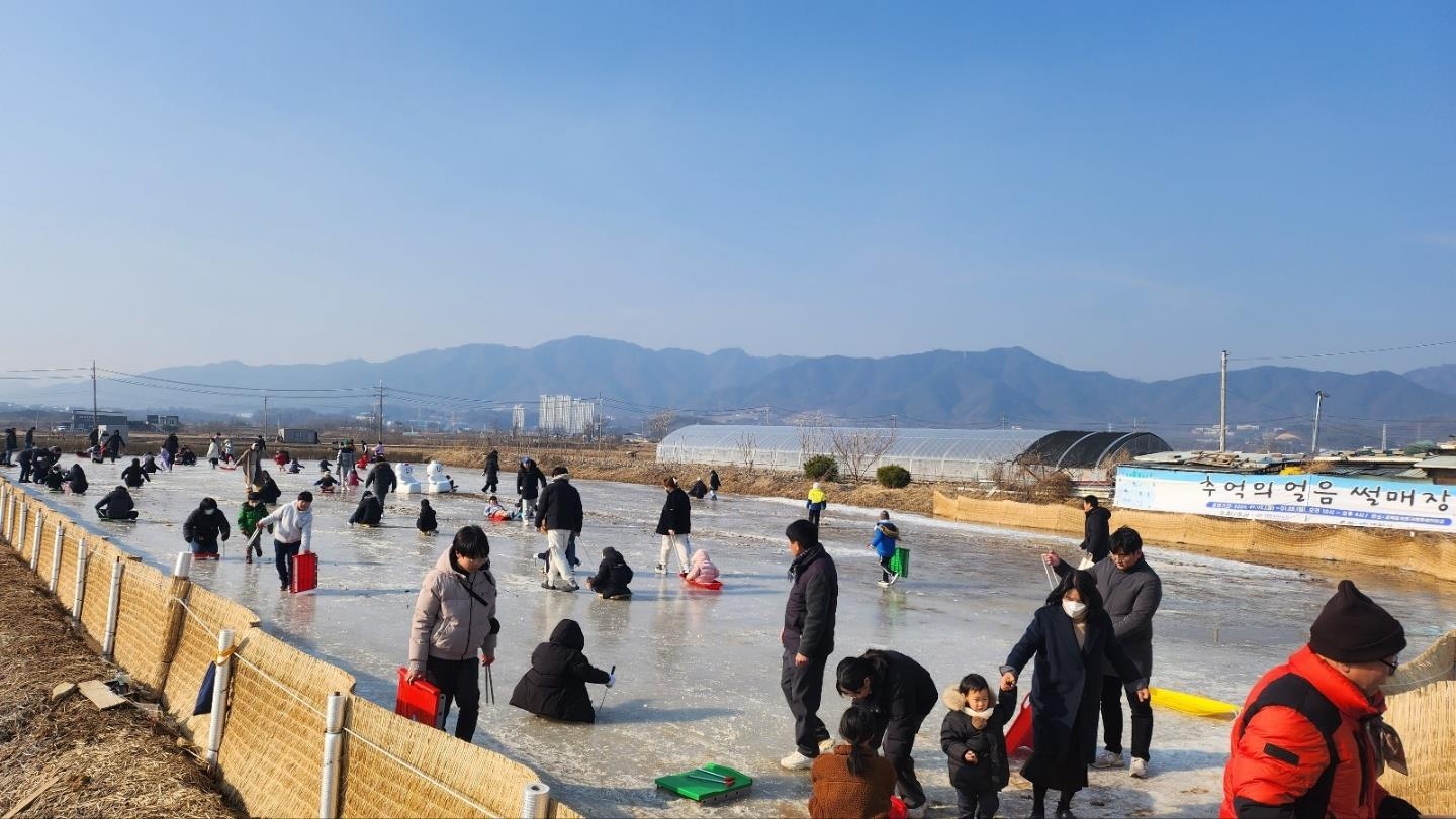 얼음이 꽁꽁, 제천시 추억의 얼음썰매장 11일 개장