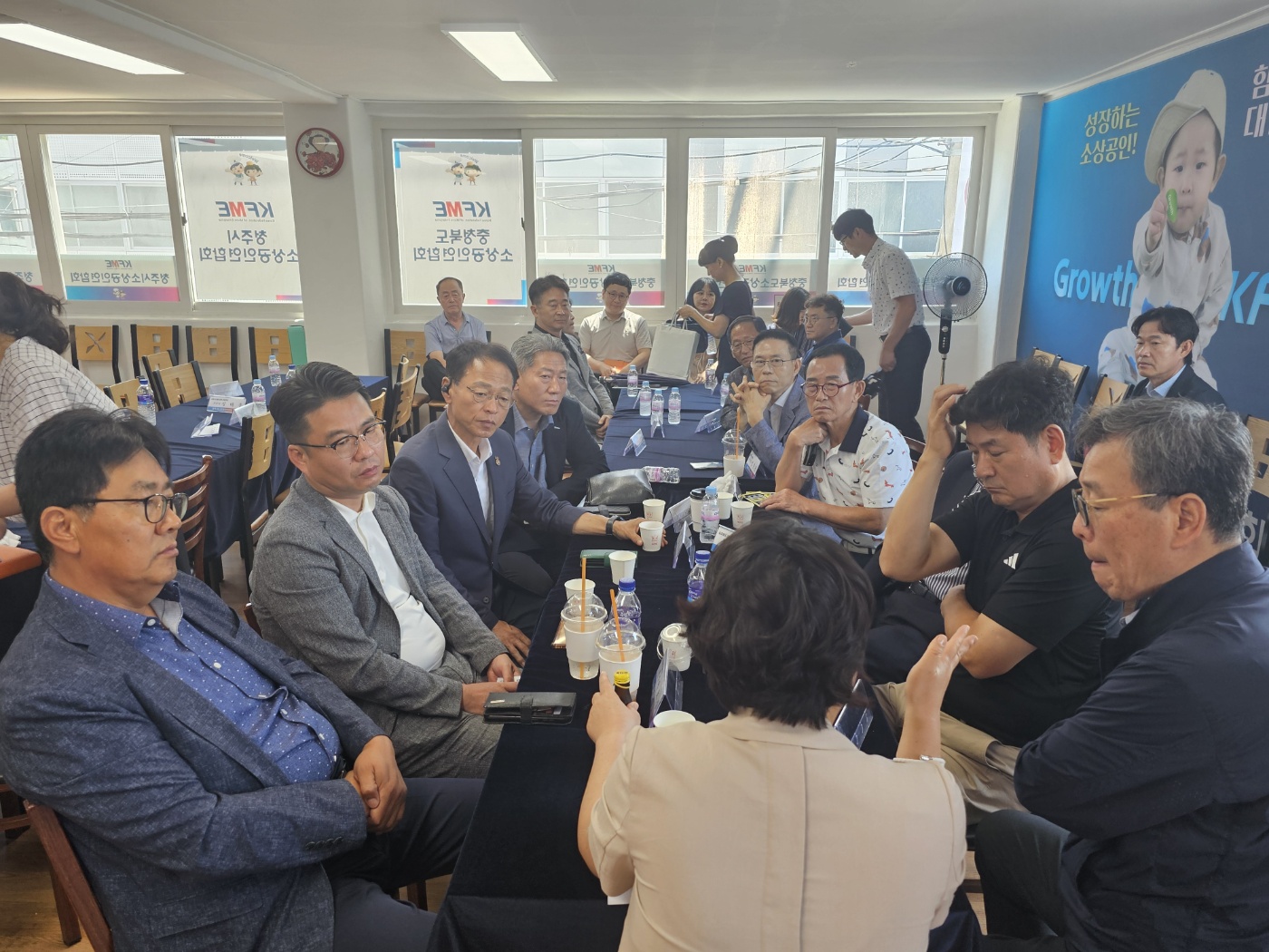 도의회, 소비쿠폰 실효성 높여 소상공인 살리기 앞장1